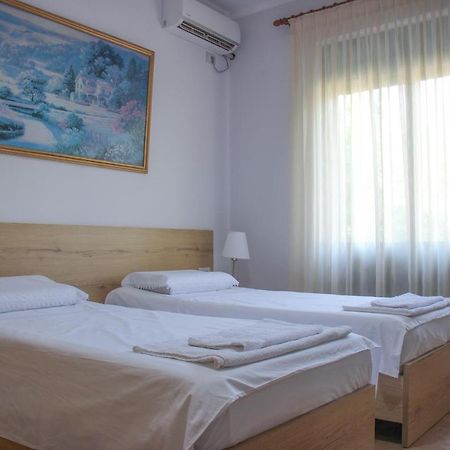Ballo Apartments Gjirokaster Exterior photo
