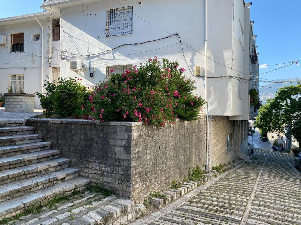 Ballo Apartments Gjirokaster Exterior photo