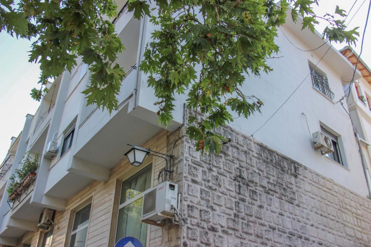 Ballo Apartments Gjirokaster Exterior photo
